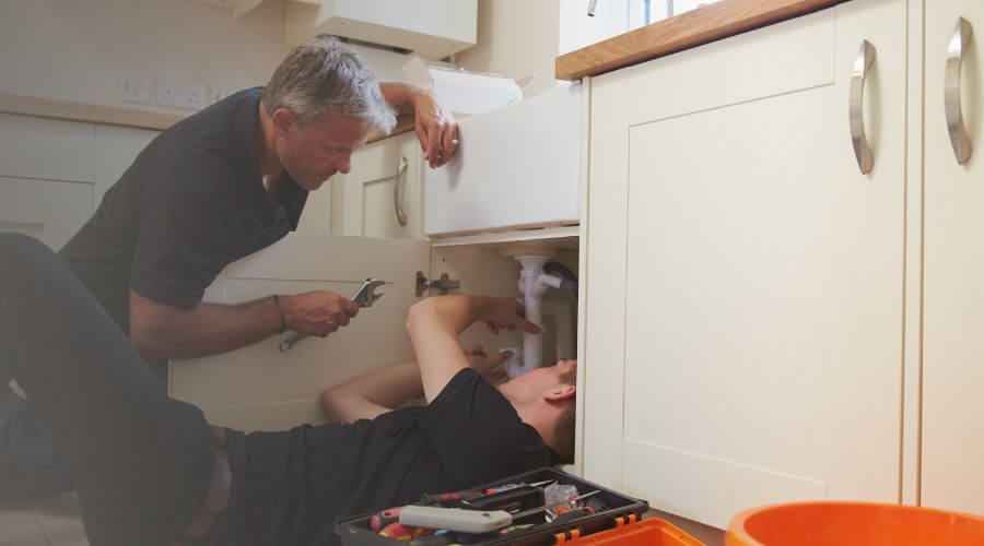 Ceiling Pipe Leak Fix in Bloomingdale, MI